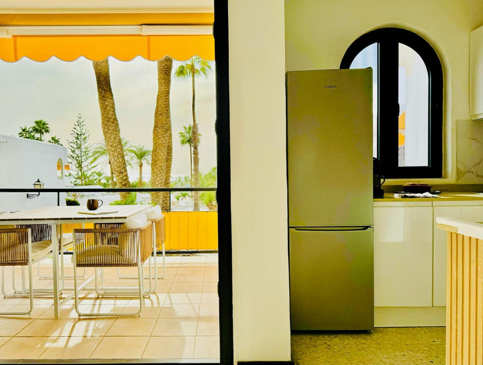 Canaryislandshost I Marina Arguineguin Extérieur photo